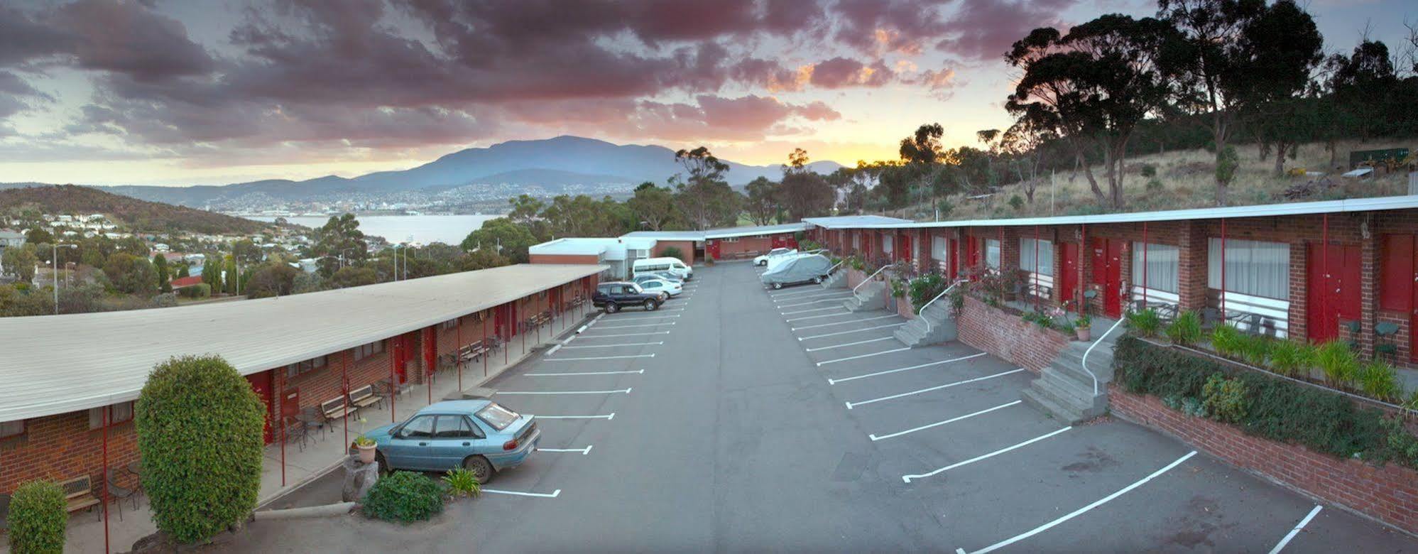 City View Motel Montagu Bay Exteriör bild