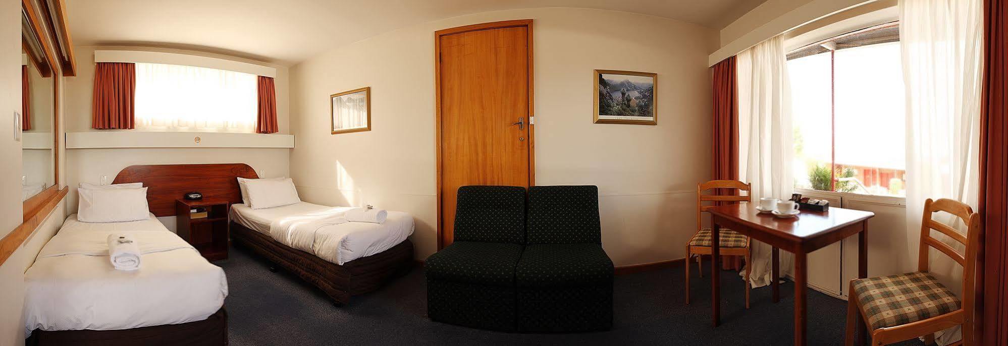 City View Motel Montagu Bay Exteriör bild