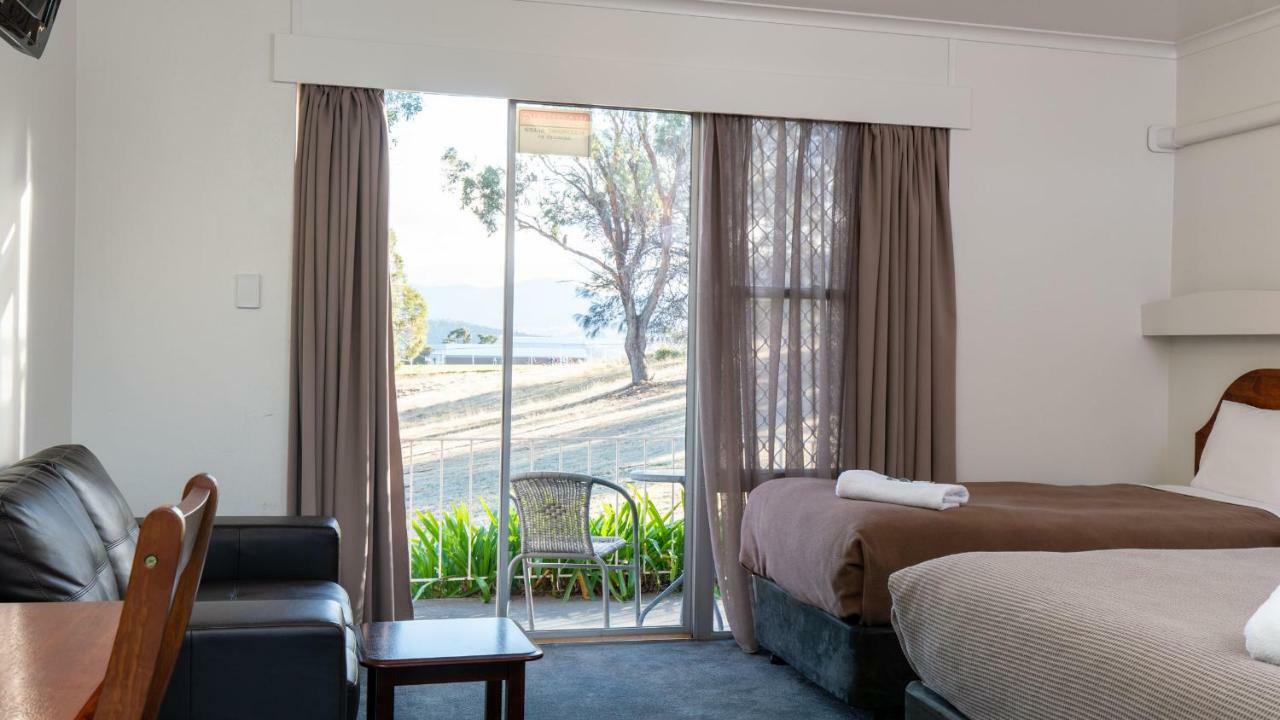 City View Motel Montagu Bay Exteriör bild